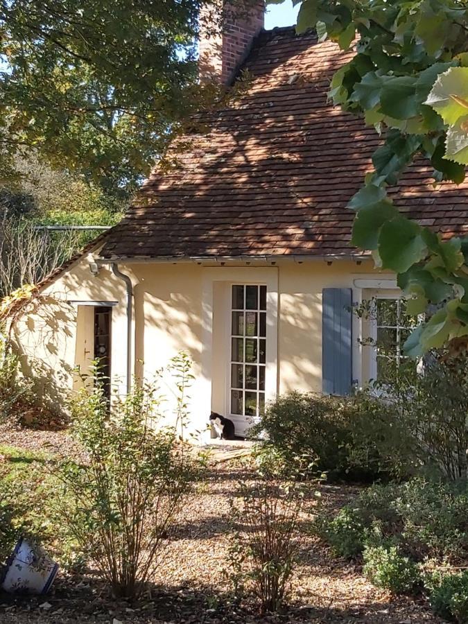 La Chaine Saint-Jean-du-Bois Dış mekan fotoğraf